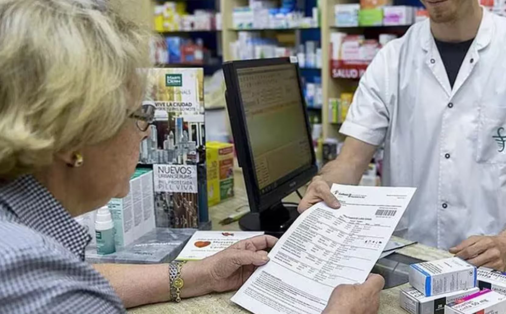 Los medicamentos para adultos mayores subieron un 83 Solo Política